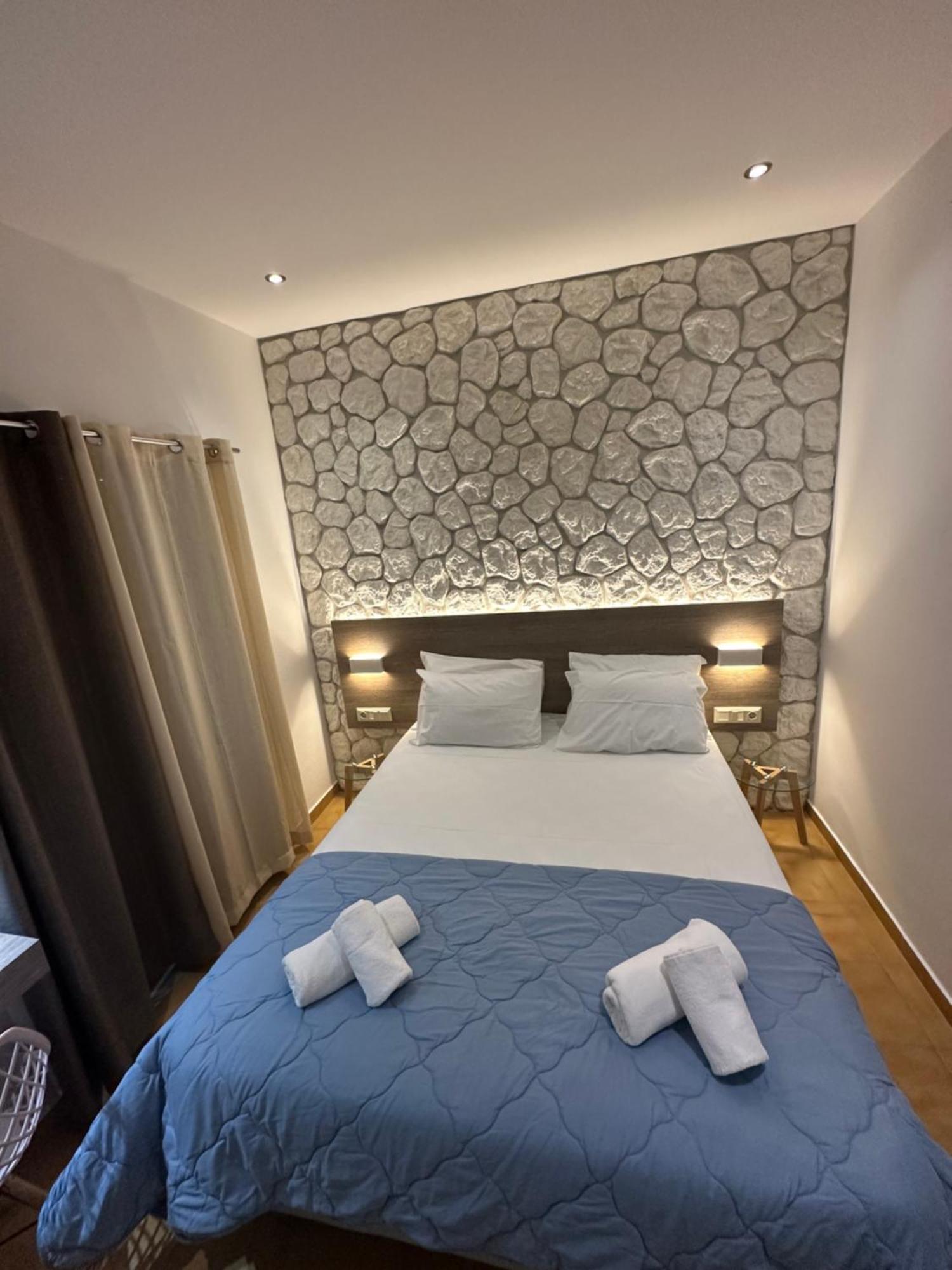 Vladimiros Apartments Mparmpati Eksteriør billede