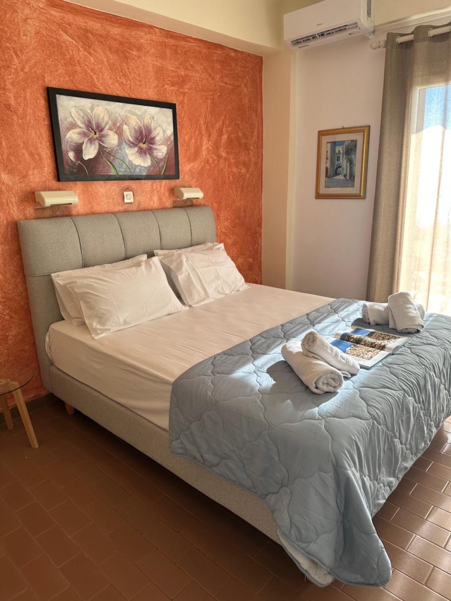 Vladimiros Apartments Mparmpati Eksteriør billede